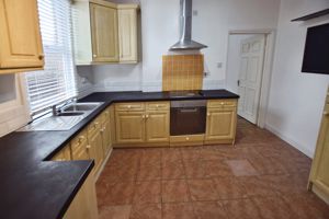 Kitchen- click for photo gallery